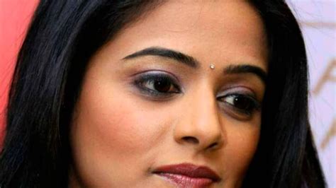 Priyamani Actress Hot and Spicy Photoshoot - YouTube