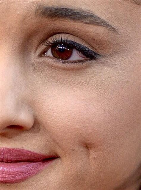 Close-Up Celebs on Twitter: Ariana Grande http://t.co ...
