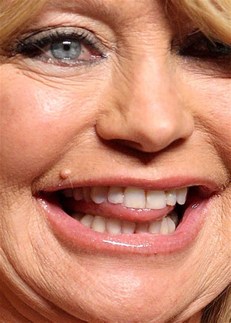 Too Close Celebrity Close-Up Shots (10 pics) - Picture #7 ...