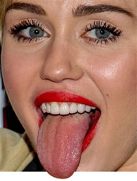 Top 10 tantalizing celebrity tongues - AXS