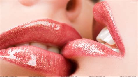 Lips Closeup - Kamasutra Porn Videos