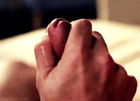 Shemale Jerking Off Close Up