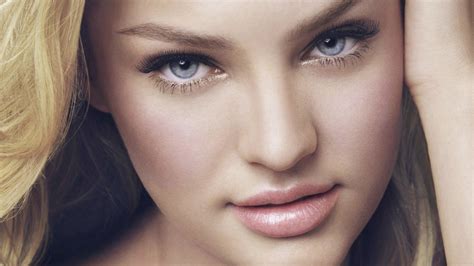 HOT or NOT: Candice Swanepoel Face Close Up