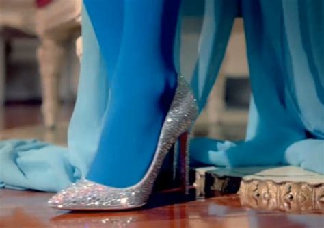 Celebrity Legs and Feet in Tights: Nicki Minaj`s Legs and ...