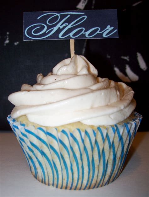 Metalcakes: Twink(ie) Cakes