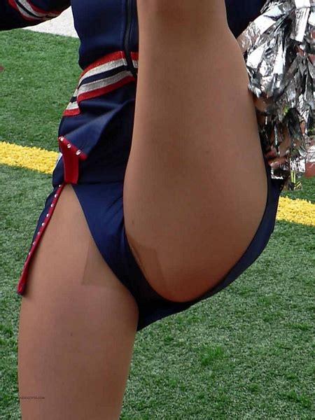 Kicking Cheerleaders Â« Real Girls Stripping in Public ...
