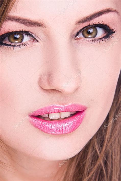 Beauty face close-up â€” Stock Photo #3021113