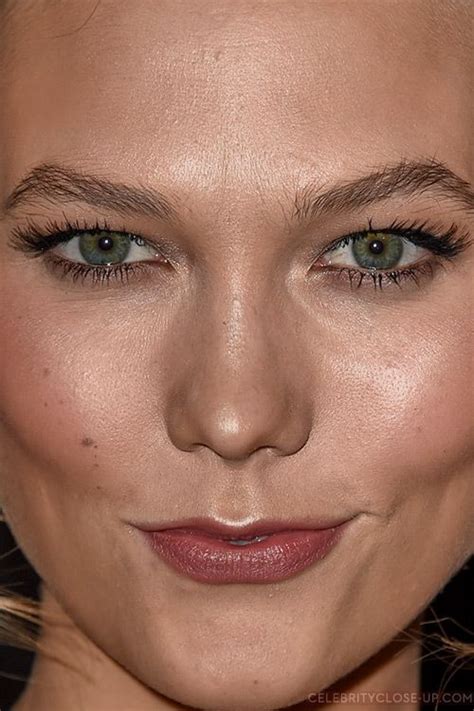 Karlie Kloss close up photo | Celebrities in 2019 | Close ...